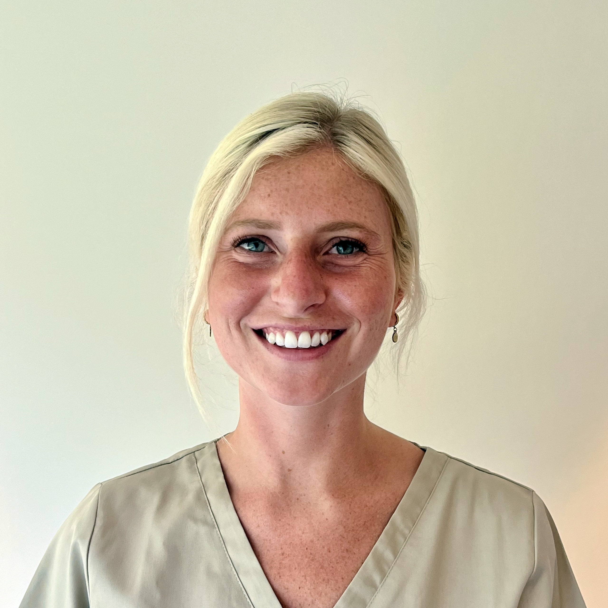 Orthodontiste : Hoang Ngoc-Tram